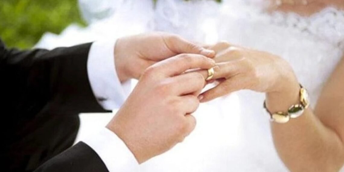 قرض بدون فوائد للمقبلين على الزواج بتركيا